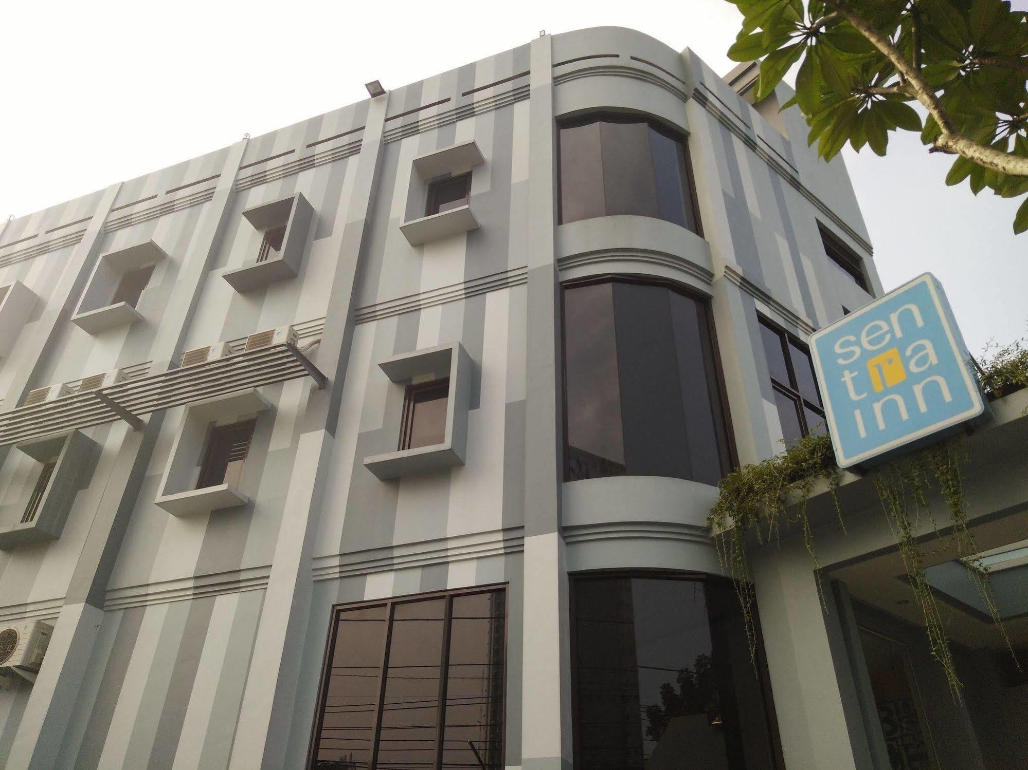 Sentra Inn Bandung Exterior photo